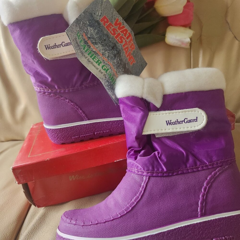 S8 New Winter Boots w/great tread, warm lining kids Sz 13 Purple Weather Guard